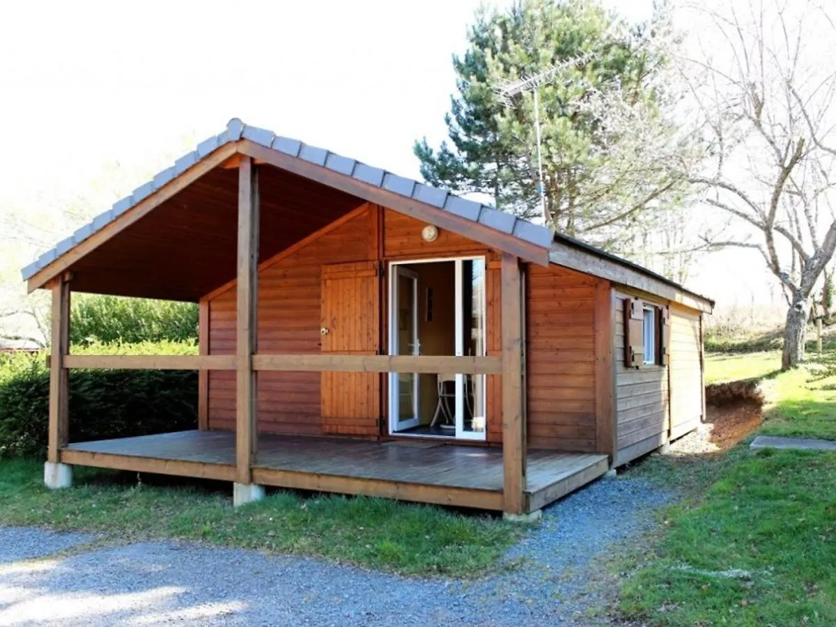 Holiday home Chalets Independants En Camping 2 Etoiles Avec Terrasse - Ideal Famille, Activites Et Jeux Pour Enfants - Fr-1-489-405 Treignat France